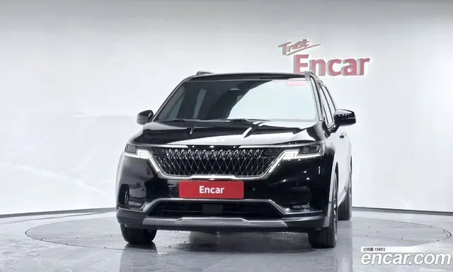 Kia Carnival 2023 2.2 автомат (гидро), миниатюра 2