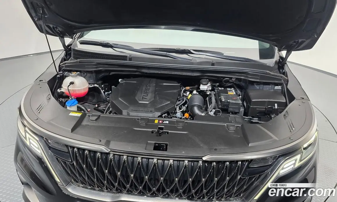 Kia Carnival 2023 2.2 автомат (гидро), фото 5