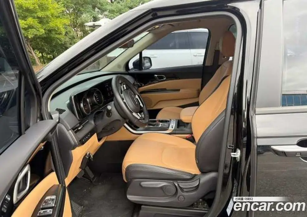 Kia Carnival 2023 2.2 автомат (гидро), фото 4