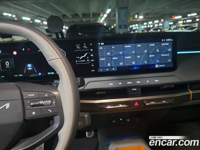 Kia EV3 2024 1.0 автомат (гидро), миниатюра 12