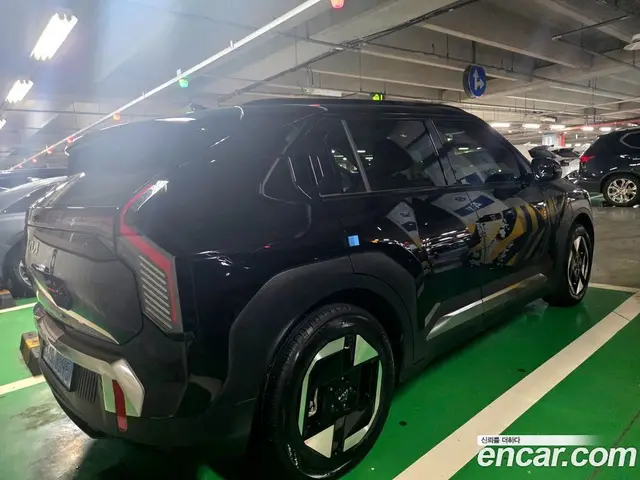 Kia EV3 2024 1.0 автомат (гидро), миниатюра 5 Kia EV3 2024 1.0 автомат (гидро), миниатюра 5