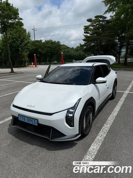Kia EV4 2026 автомат (гидро), фото 2 Kia EV4 2026 автомат (гидро), фото 2