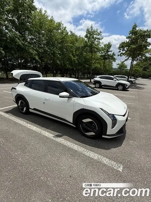 Kia EV4 2026 автомат (гидро), миниатюра 5 Kia EV4 2026 автомат (гидро), миниатюра 5