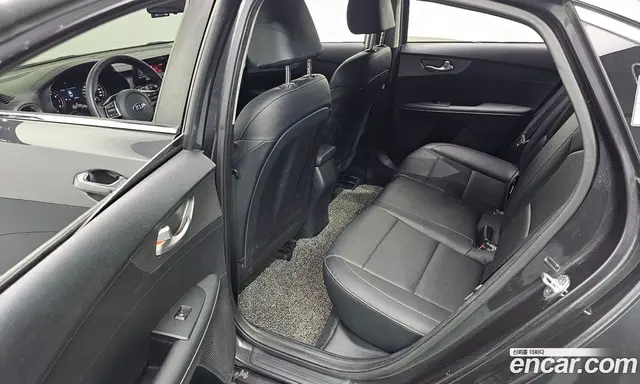 Kia K3 2018 1.6 автомат (гидро), миниатюра 11