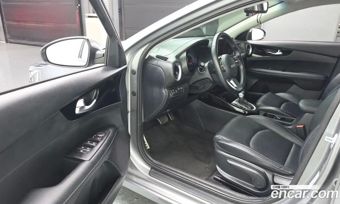 Kia K3 2023 1.6 автомат (гидро), фото 13 Kia K3 2023 1.6 автомат (гидро), фото 13