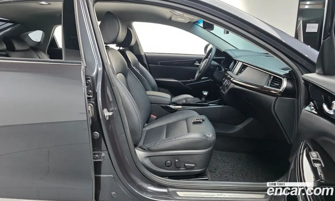 Kia K7 2018 2.4 автомат (гидро), фото 16 Kia K7 2018 2.4 автомат (гидро), фото 16