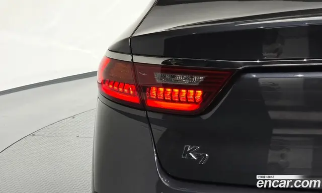 Kia K7 2018 2.4 автомат (гидро), миниатюра 9 Kia K7 2018 2.4 автомат (гидро), миниатюра 9