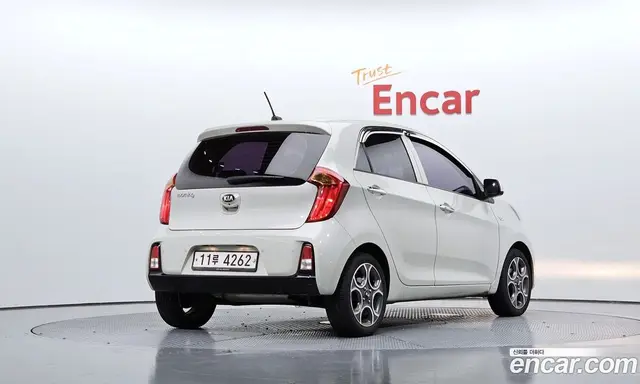 Kia Morning 2015 1.0 автомат (гидро), миниатюра 2 Kia Morning 2015 1.0 автомат (гидро), миниатюра 2