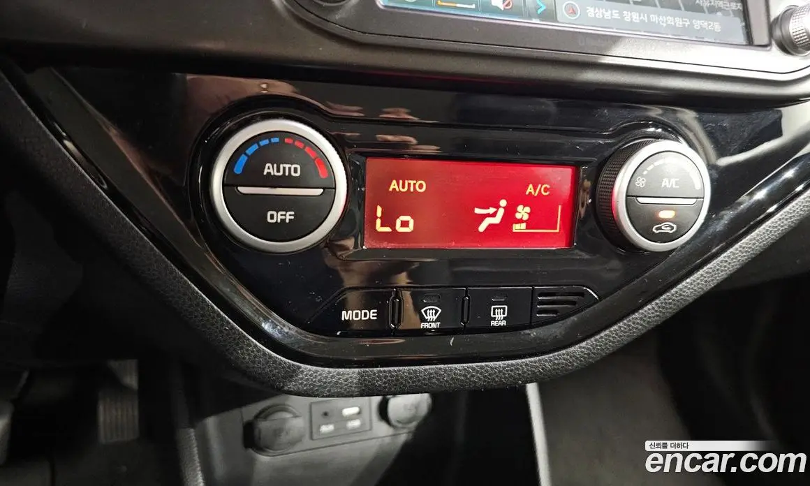 Kia Morning 2015 1.0 автомат (гидро), фото 18 Kia Morning 2015 1.0 автомат (гидро), фото 18