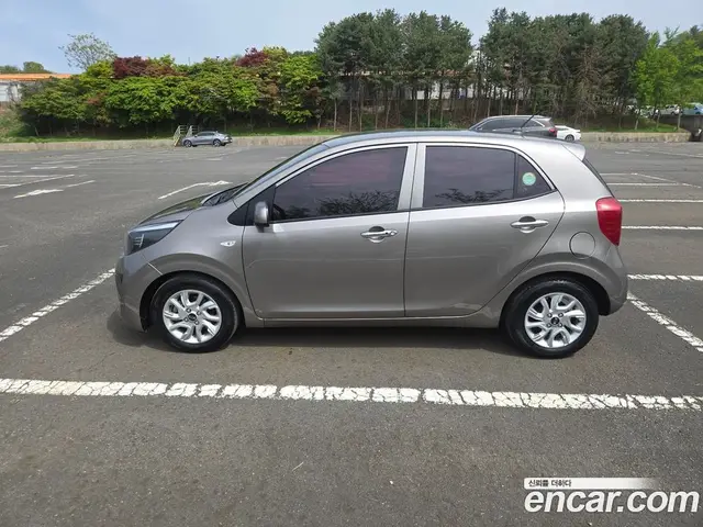 Kia Morning 2017 1.0 автомат (гидро), миниатюра 3