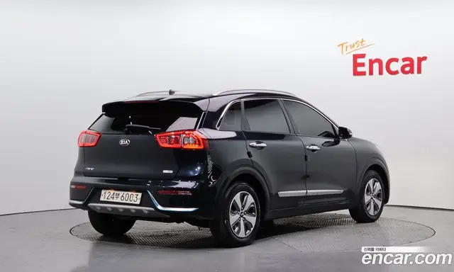 Kia Niro 2018 1.6 автомат (гидро), миниатюра 2