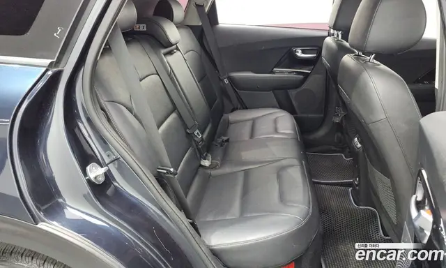 Kia Niro 2018 1.6 автомат (гидро), миниатюра 12