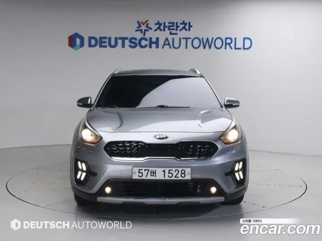Kia Niro 2019 1.6 автомат (гидро), миниатюра 3