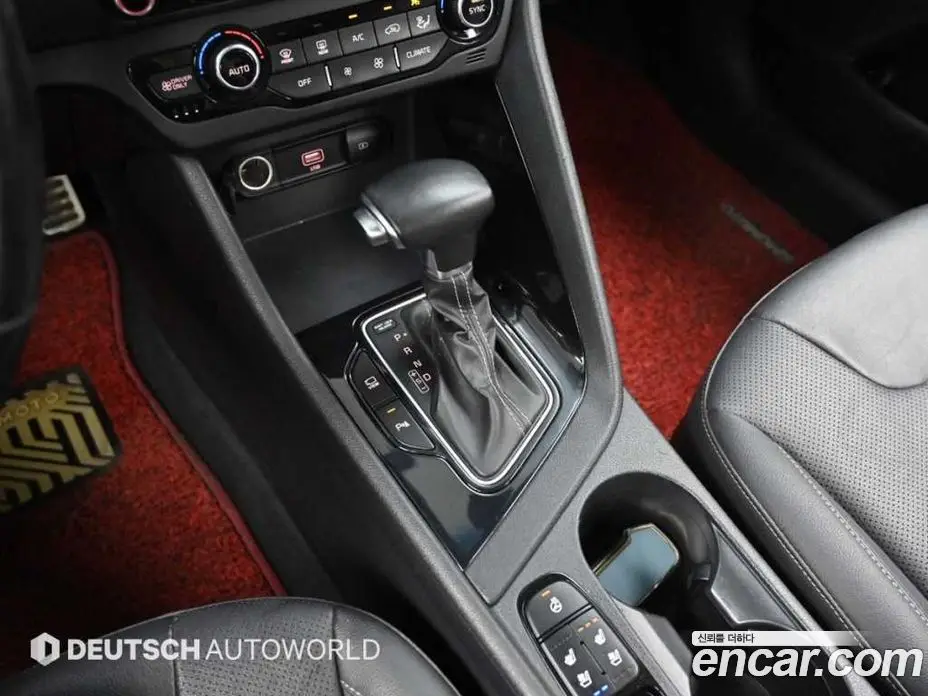 Kia Niro 2019 1.6 автомат (гидро), фото 9