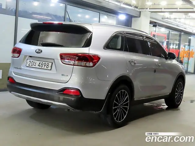 Kia Sorento 2015 2.0 автомат (гидро), миниатюра 4