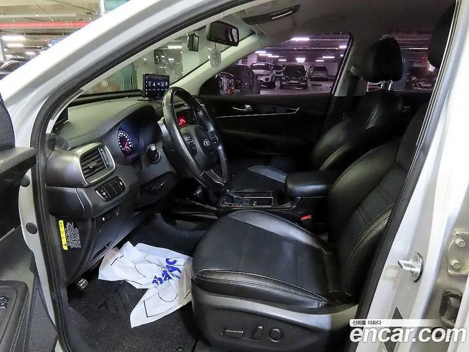 Kia Sorento 2015 2.0 автомат (гидро), фото 6