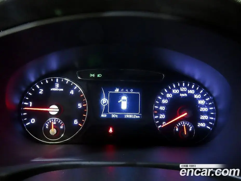 Kia Sorento 2015 2.0 автомат (гидро), фото 9