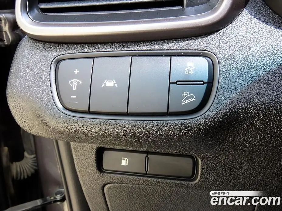 Kia Sorento 2019 2.0 автомат (гидро), фото 12 Kia Sorento 2019 2.0 автомат (гидро), фото 12