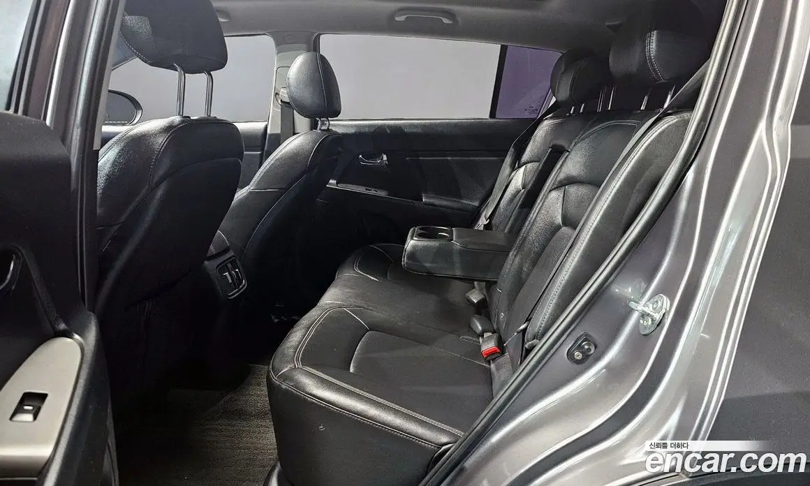 Kia Sportage 2013 2.0 автомат (гидро), фото 12