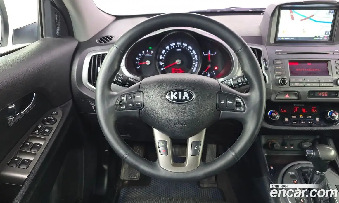 Kia Sportage 2014 2.0 автомат (гидро), фото 14