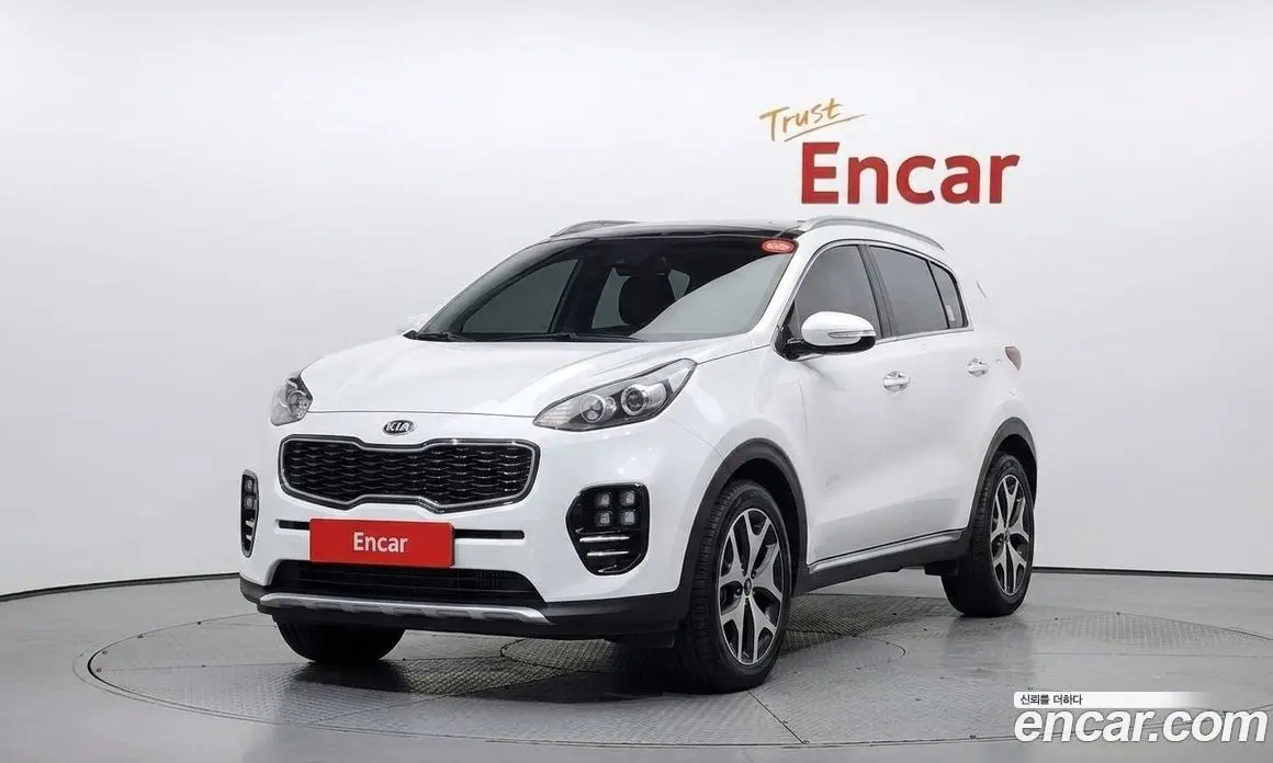 Kia Sportage 2016 2.0 автомат (гидро), фото 3