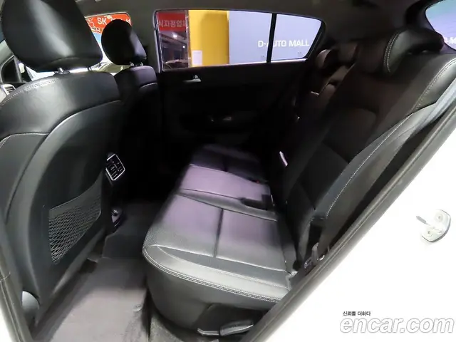Kia Sportage 2016 2.0 автомат (гидро), миниатюра 7