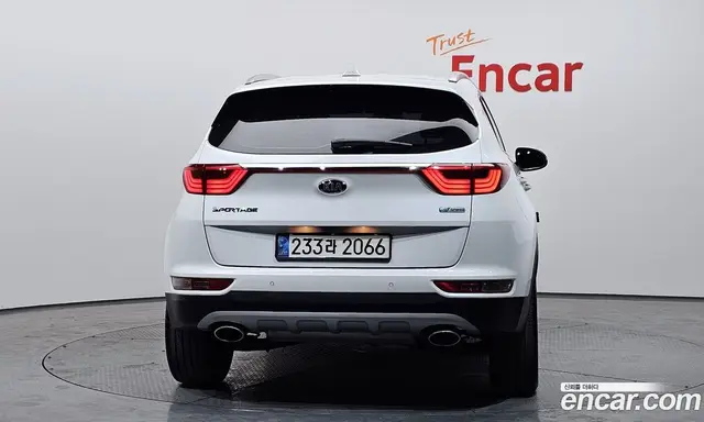 Kia Sportage 2017 2.0 автомат (гидро), миниатюра 4