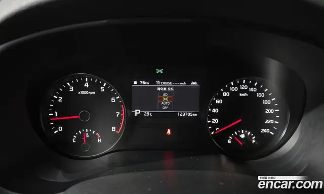 Kia Sportage 2019 2.0 автомат (гидро), миниатюра 11