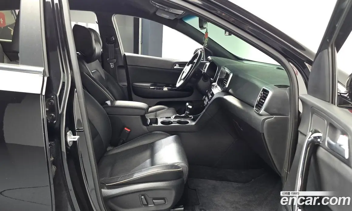 Kia Sportage 2019 2.0 автомат (гидро), фото 16