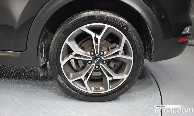 Kia Sportage 2019 2.0 автомат (гидро), миниатюра 7