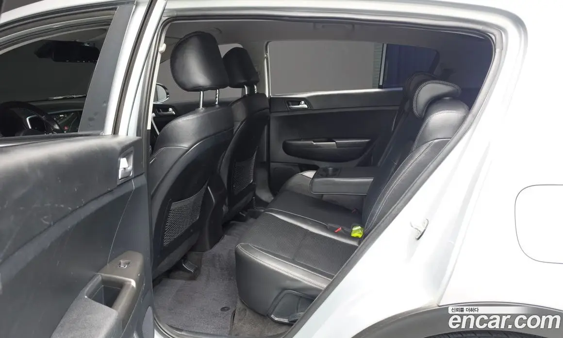 Kia Sportage 2021 1.6 автомат (гидро), фото 18