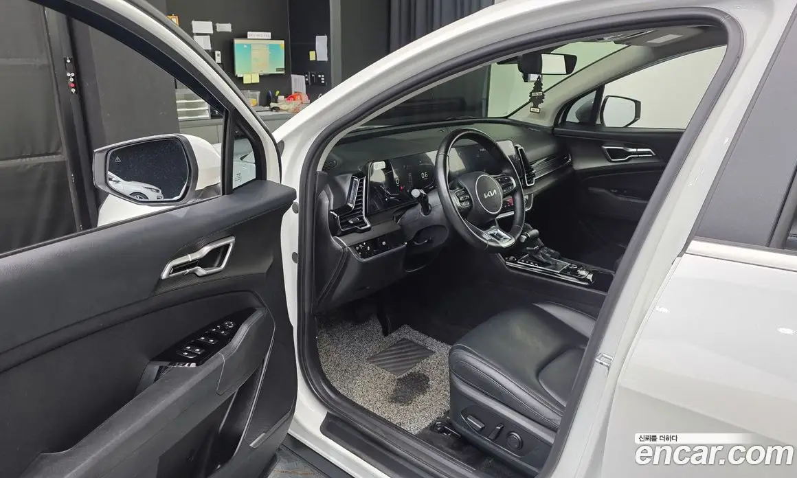 Kia Sportage 2022 2.0 автомат (гидро), фото 13