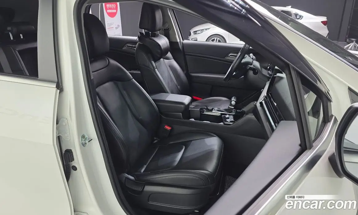 Kia Sportage 2022 2.0 автомат (гидро), фото 16