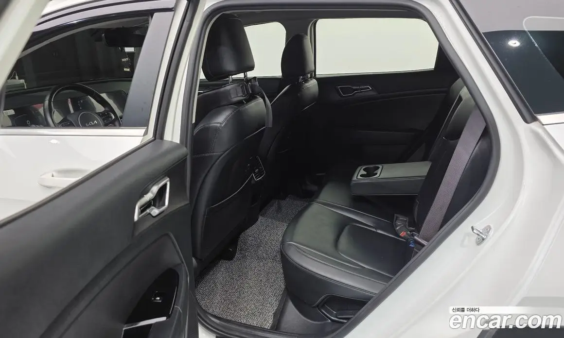 Kia Sportage 2022 2.0 автомат (гидро), фото 18