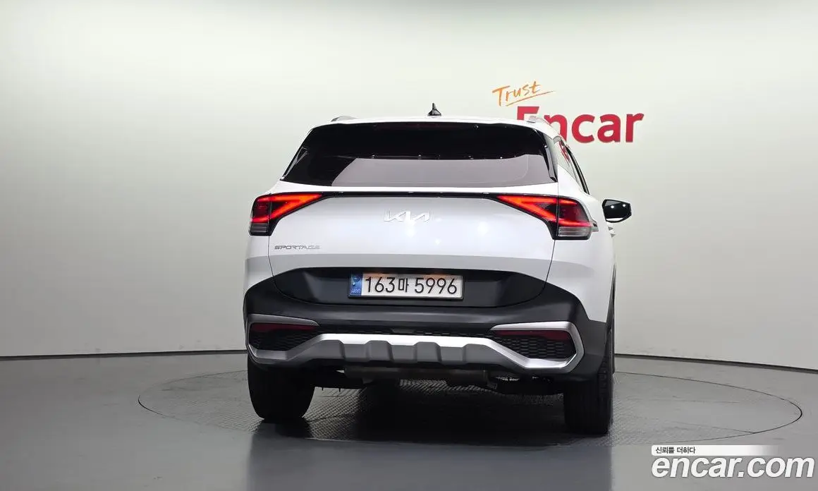 Kia Sportage 2022 2.0 автомат (гидро), фото 4