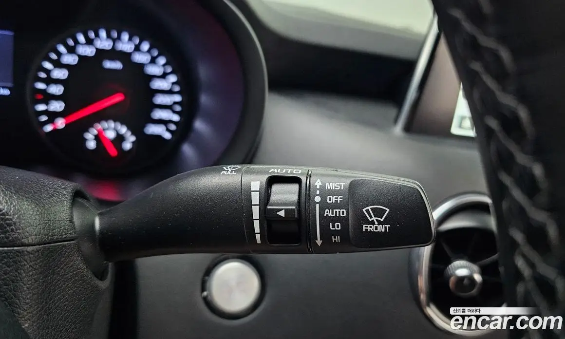Kia Stinger 2018 2.0 автомат (гидро), фото 18