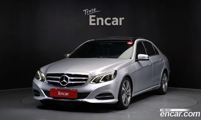 Mercedes-Benz E-Class, 2013, 126 492 км