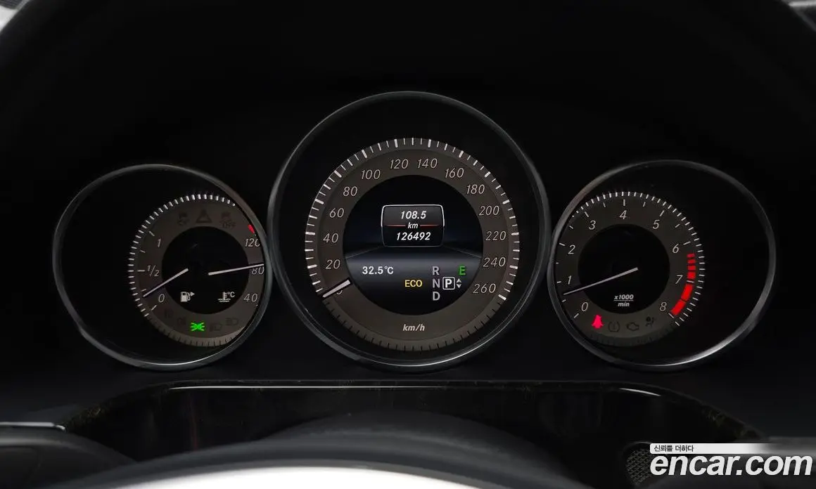 Mercedes-Benz E-Class 2013 3.5 автомат (гидро), фото 8