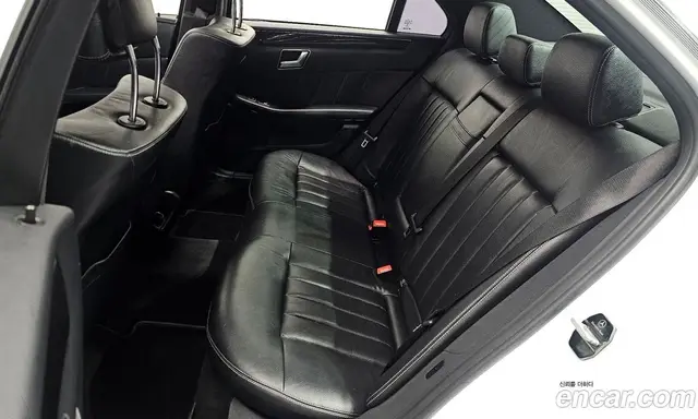 Mercedes-Benz E-Class 2015 2.1 автомат (гидро), миниатюра 12