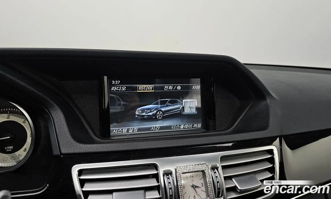 Mercedes-Benz E-Class 2015 2.1 автомат (гидро), фото 14 Mercedes-Benz E-Class 2015 2.1 автомат (гидро), фото 14