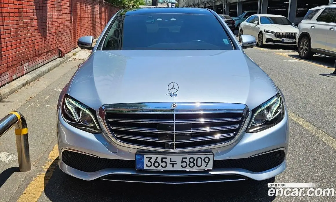 Mercedes-Benz E-Class 2018 3.0 автомат (гидро), фото 6 Mercedes-Benz E-Class 2018 3.0 автомат (гидро), фото 6