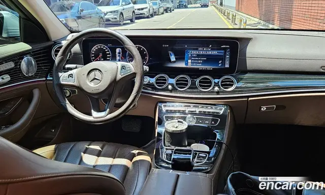 Mercedes-Benz E-Class 2018 3.0 автомат (гидро), миниатюра 7 Mercedes-Benz E-Class 2018 3.0 автомат (гидро), миниатюра 7