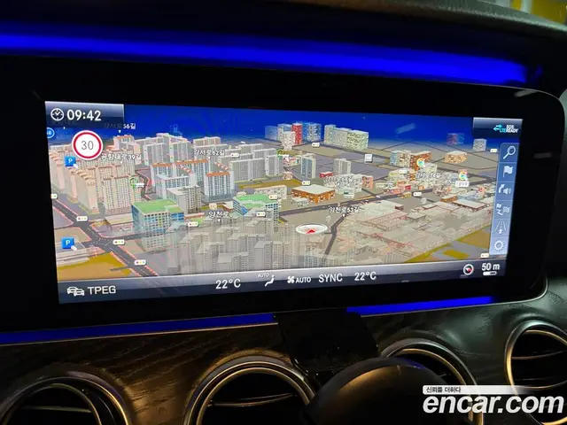 Mercedes-Benz E-Class 2020 2.0 автомат (гидро), миниатюра 12