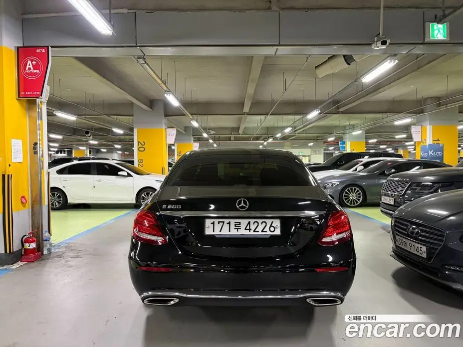 Mercedes-Benz E-Class 2020 2.0 автомат (гидро), фото 4