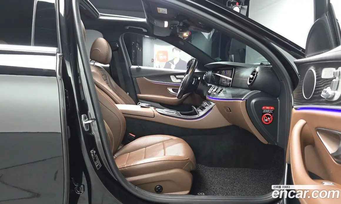 Mercedes-Benz E-Class 2021 2.0 автомат (гидро), фото 15