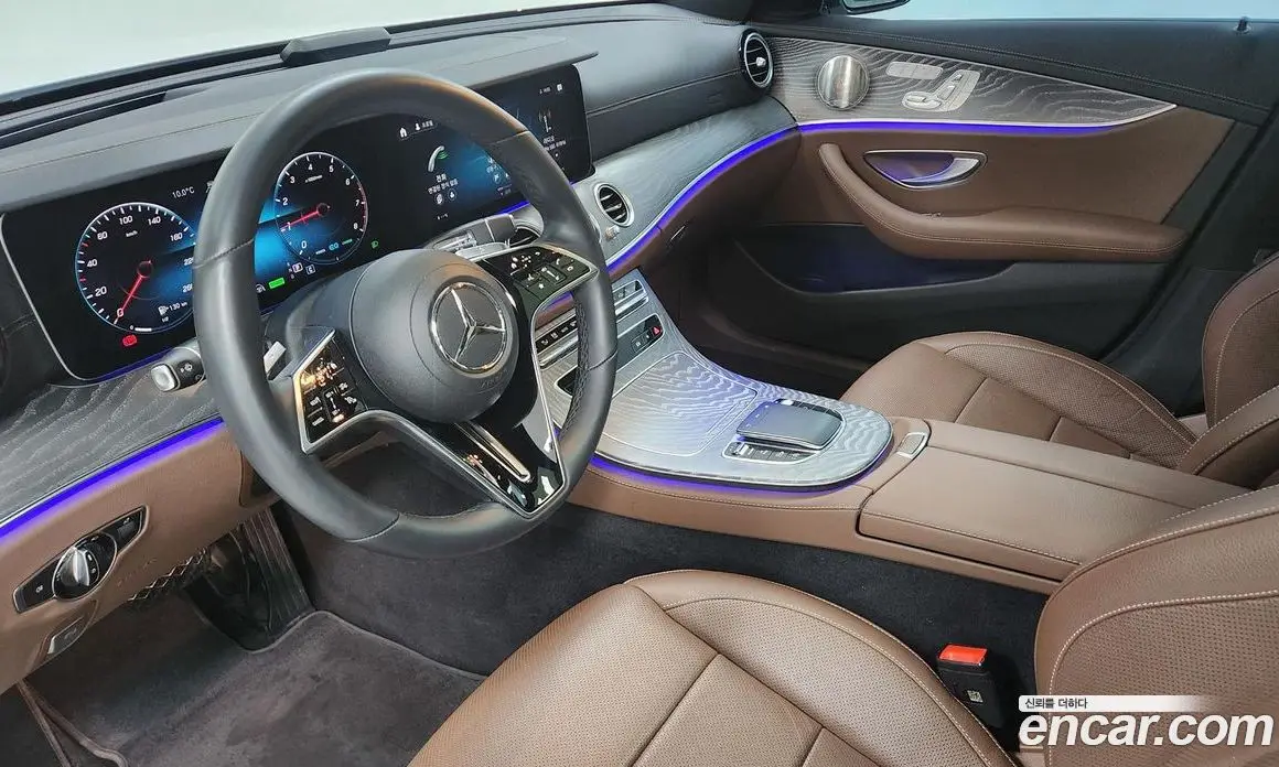 Mercedes-Benz E-Class 2023 2.0 автомат (гидро), фото 14