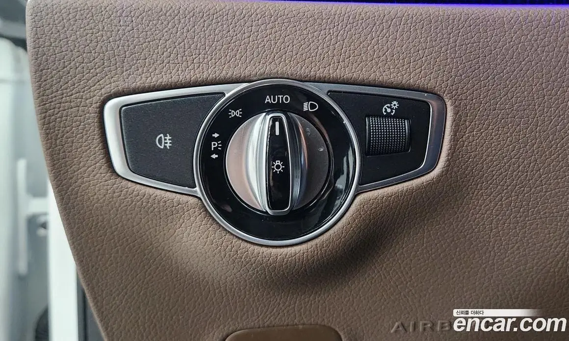Mercedes-Benz E-Class 2023 2.0 автомат (гидро), фото 20