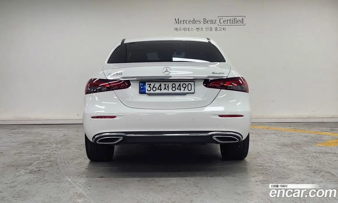 Mercedes-Benz E-Class 2023 2.0 автомат (гидро), фото 4