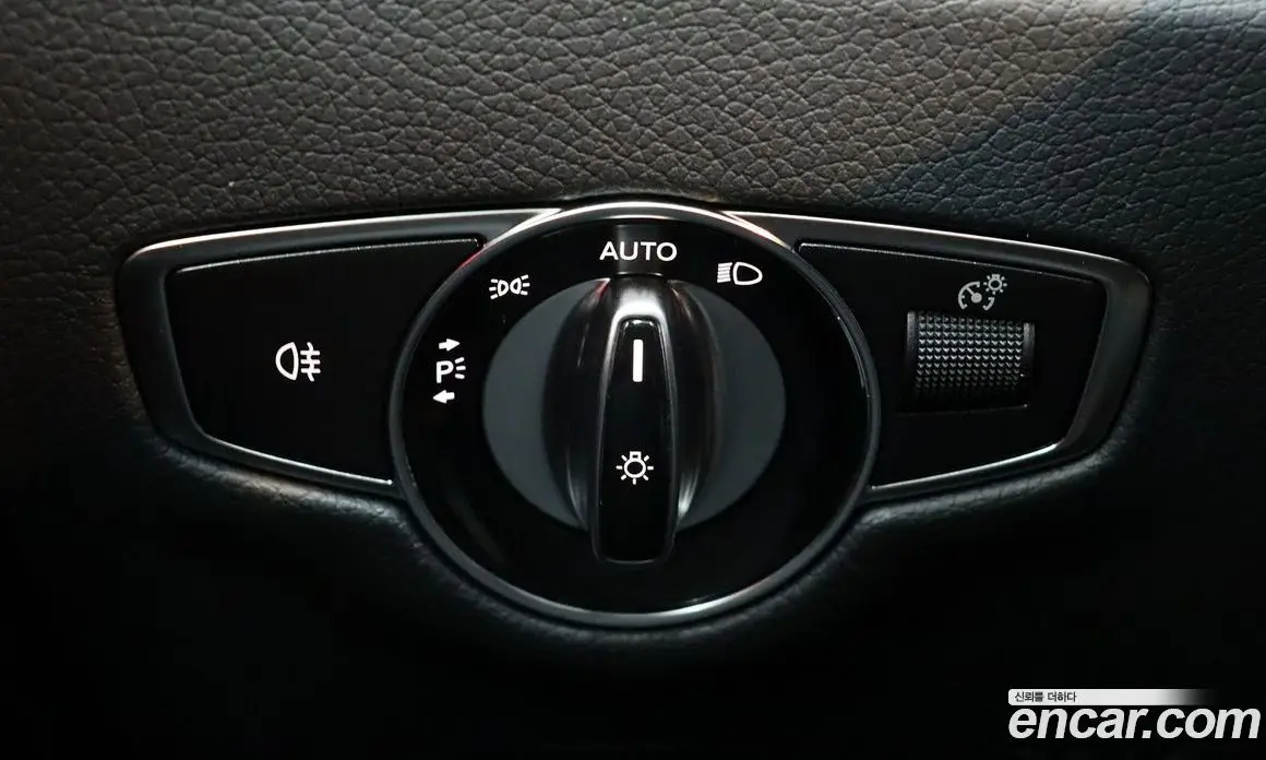 Mercedes-Benz E-Class 2023 2.0 автомат (гидро), фото 14