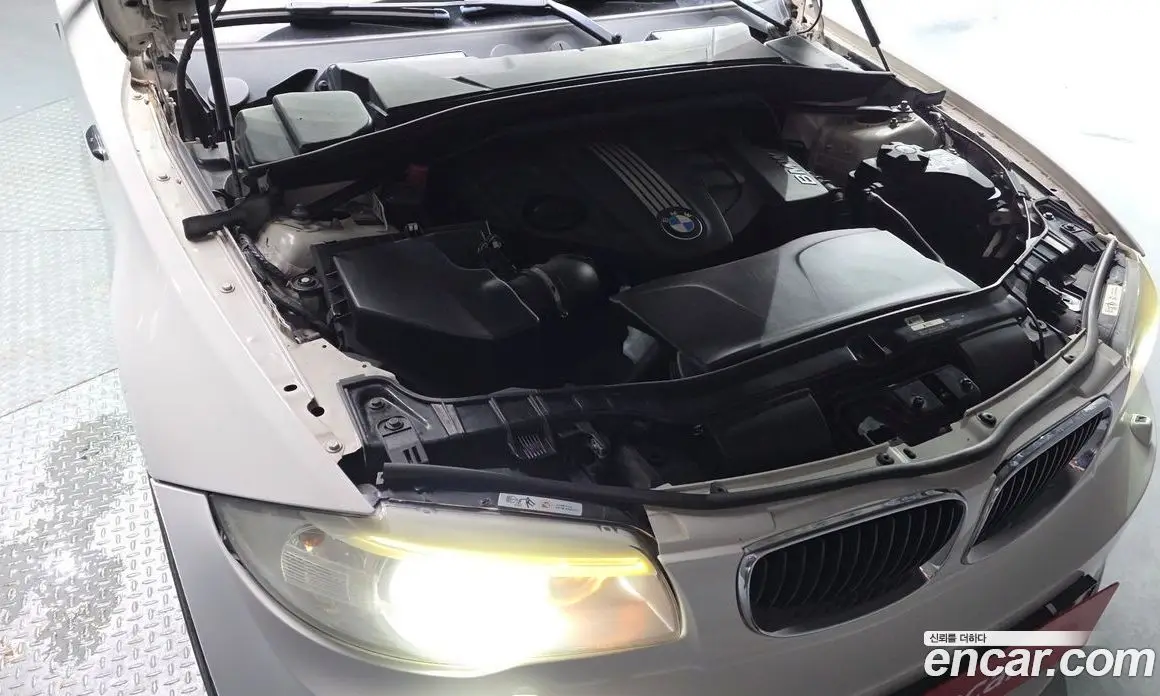 BMW 1 серия 2012 2.0 автомат (гидро), фото 6